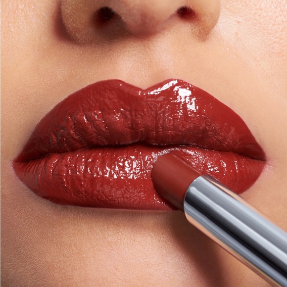 LABIAL EN GEL EFECTO ESPEJO MAROON LIPSTICK 2PCS Yanbal - Picture 2 of 4